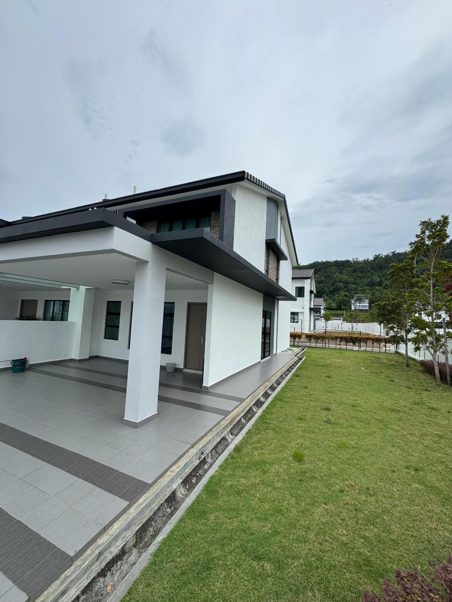 Rimbun Kiara 2 10pax 2 Mins To Highway Rumah percutian